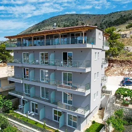 Angel Palace Sarandë