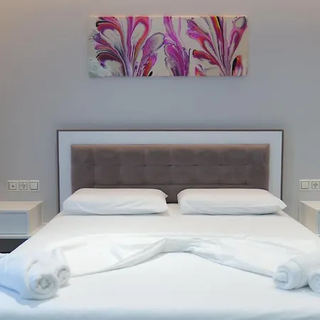 Angel Palace Hotel Sarandë