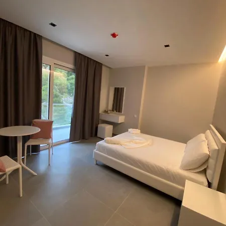 Angel Palace * Sarandë