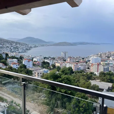 Angel Palace Hotel *