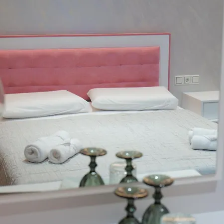 Angel Palace Hotel Sarandë