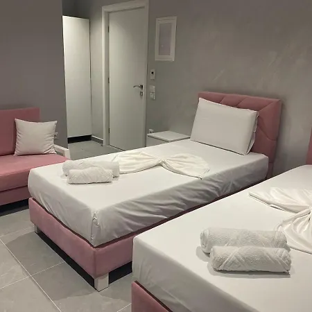 מלון Angel Palace