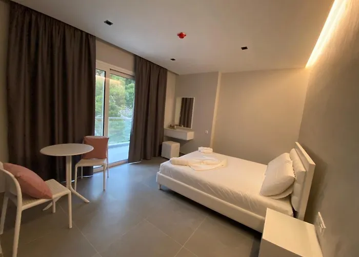 Angel Palace * Sarandë