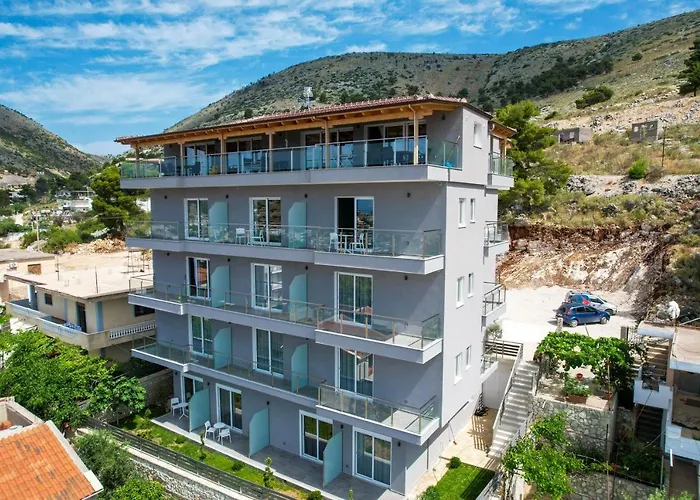 Angel Palace Sarandë